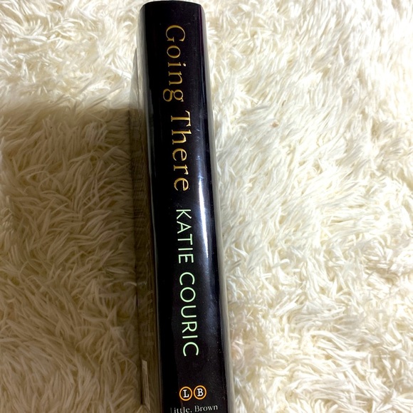 KATIE COURIC GOING THERE AUTOBIOGRAPHY Hardback EUC - Picture 2 of 6